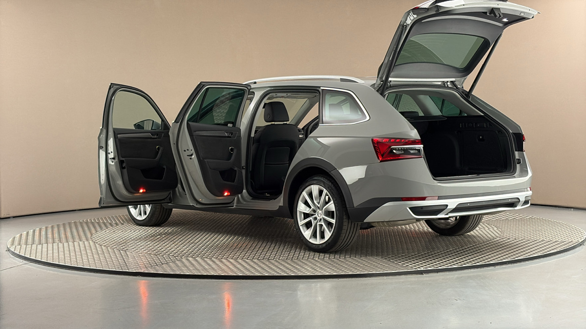 Škoda Superb - 7