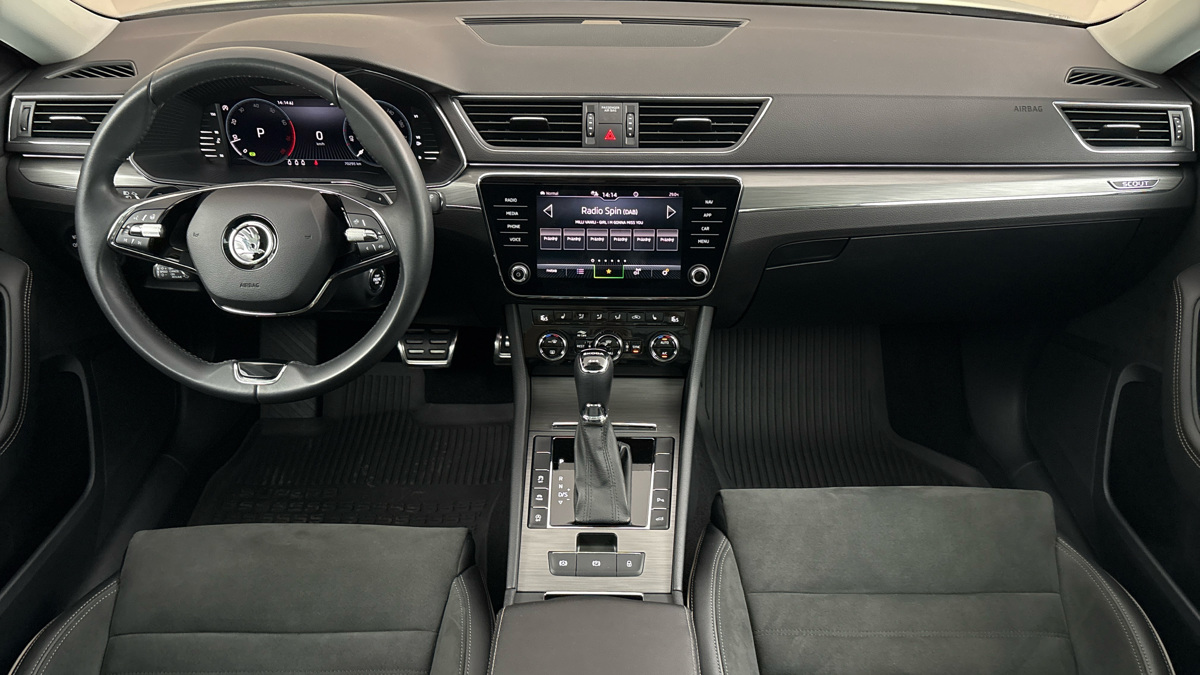 Škoda Superb - 8