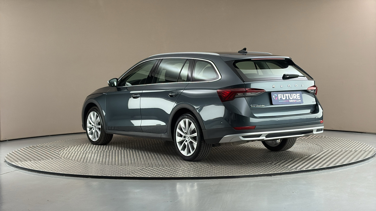 Škoda Octavia - 2