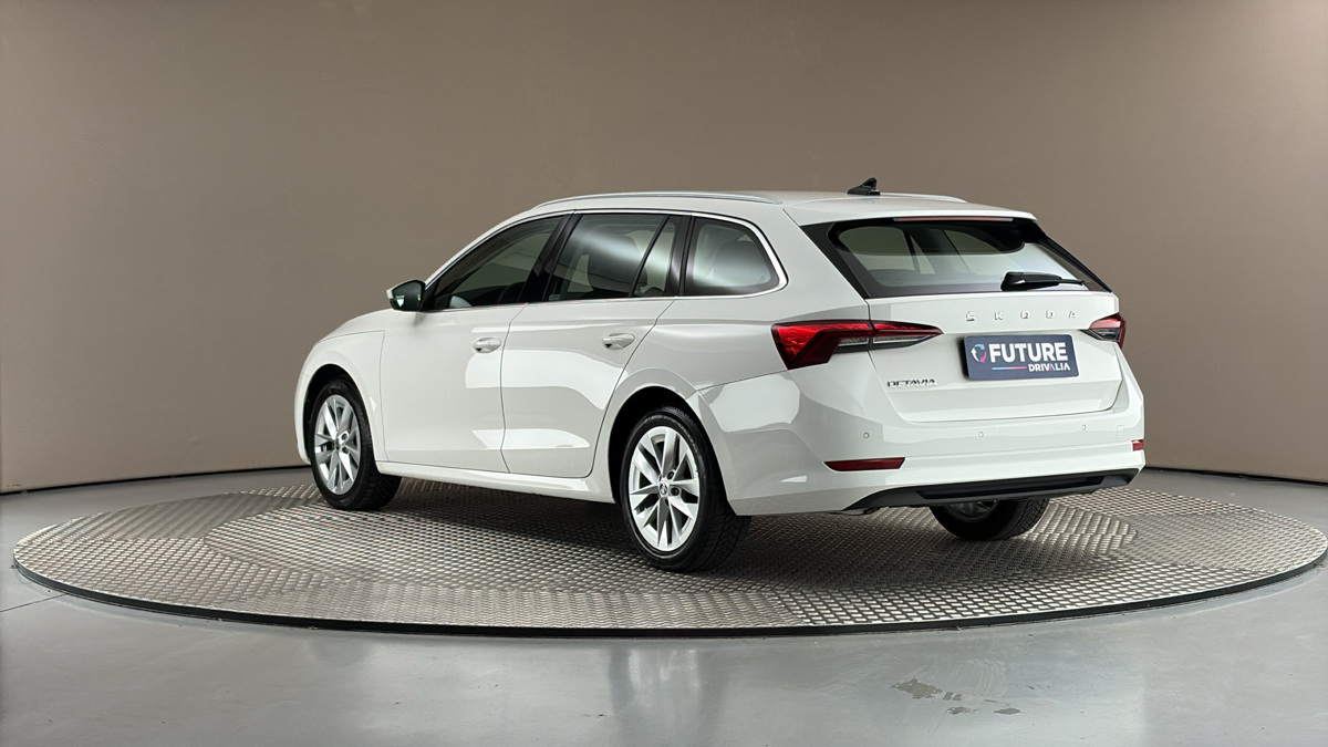 Škoda Octavia - 2