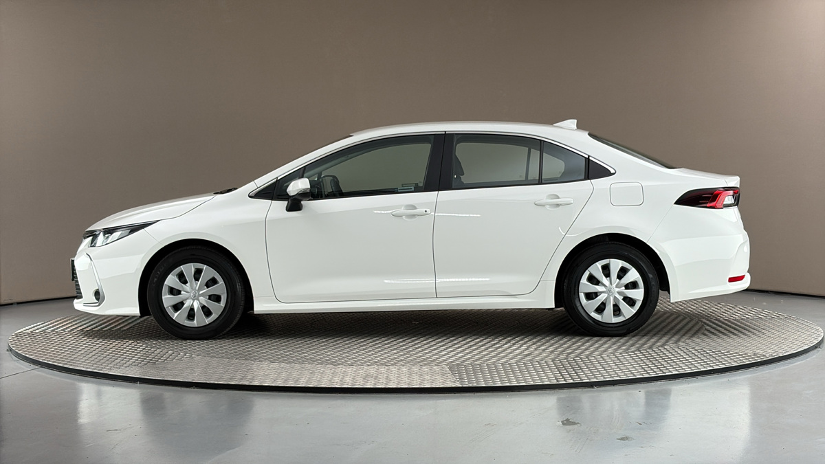 Toyota Corolla - 4