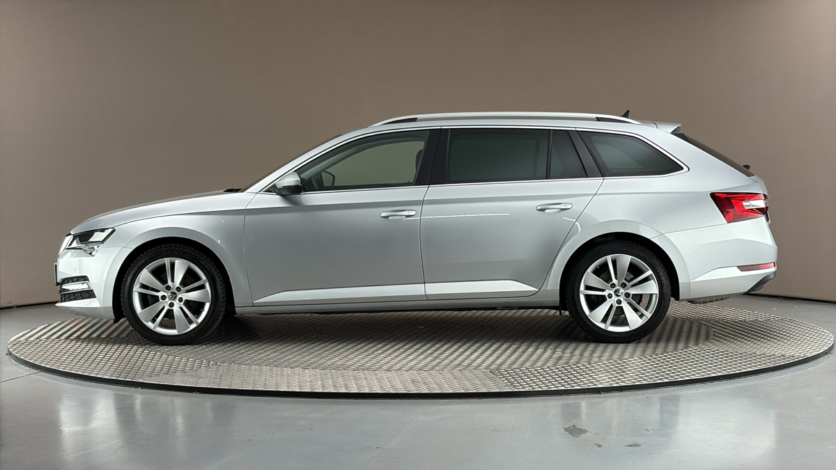 Škoda Superb - 4