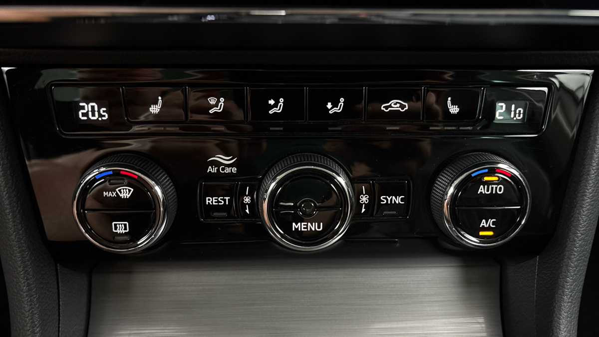 Škoda Superb - 13