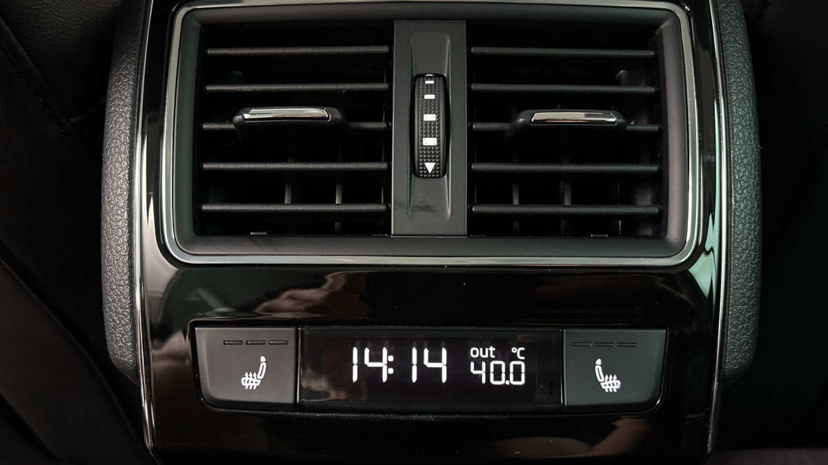 Škoda Superb - 23