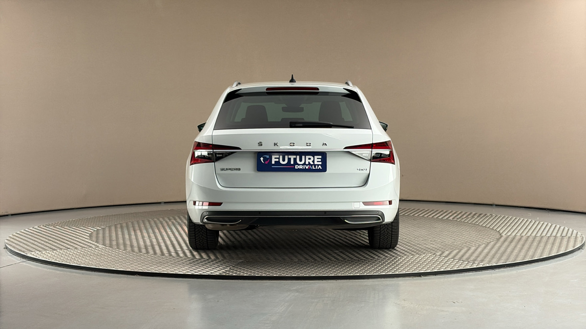 Škoda Superb - 5