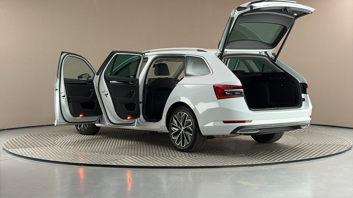 Škoda Superb - 7