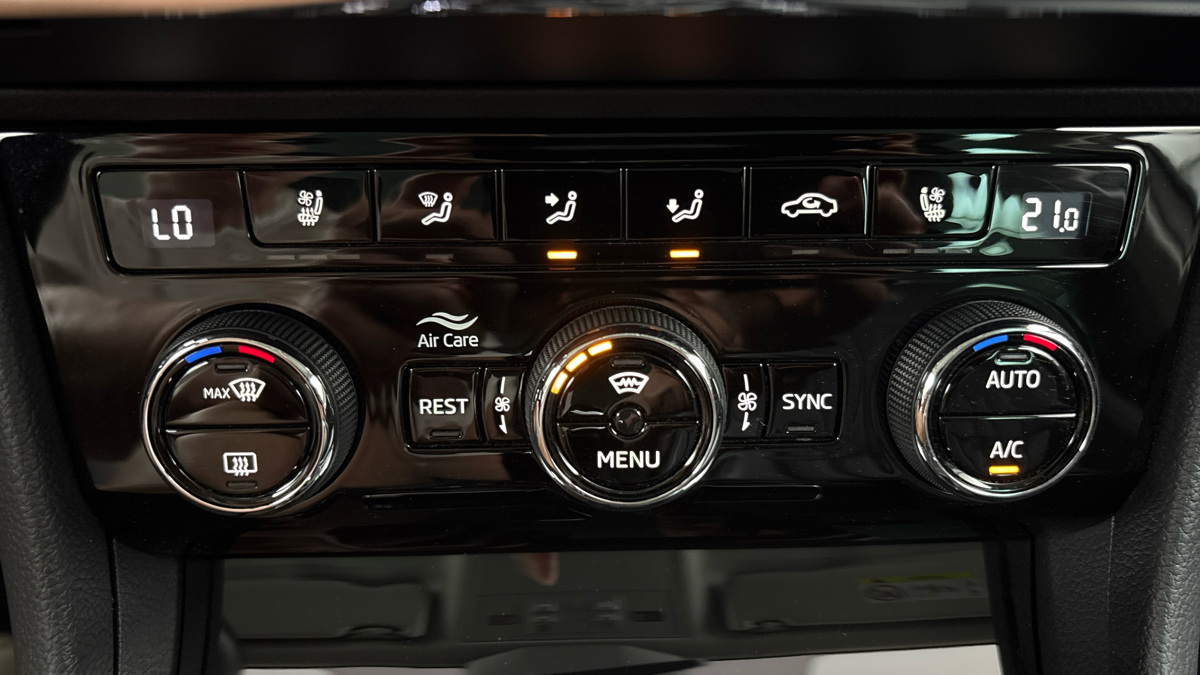 Škoda Superb - 13