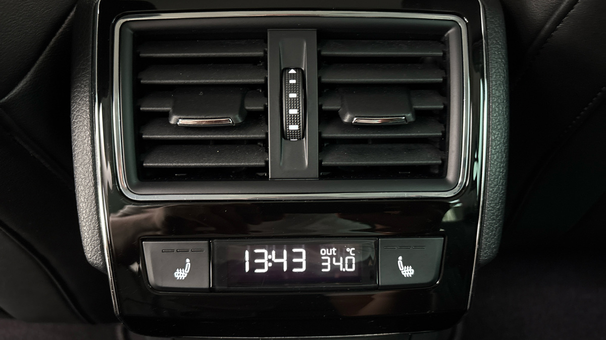 Škoda Superb - 24