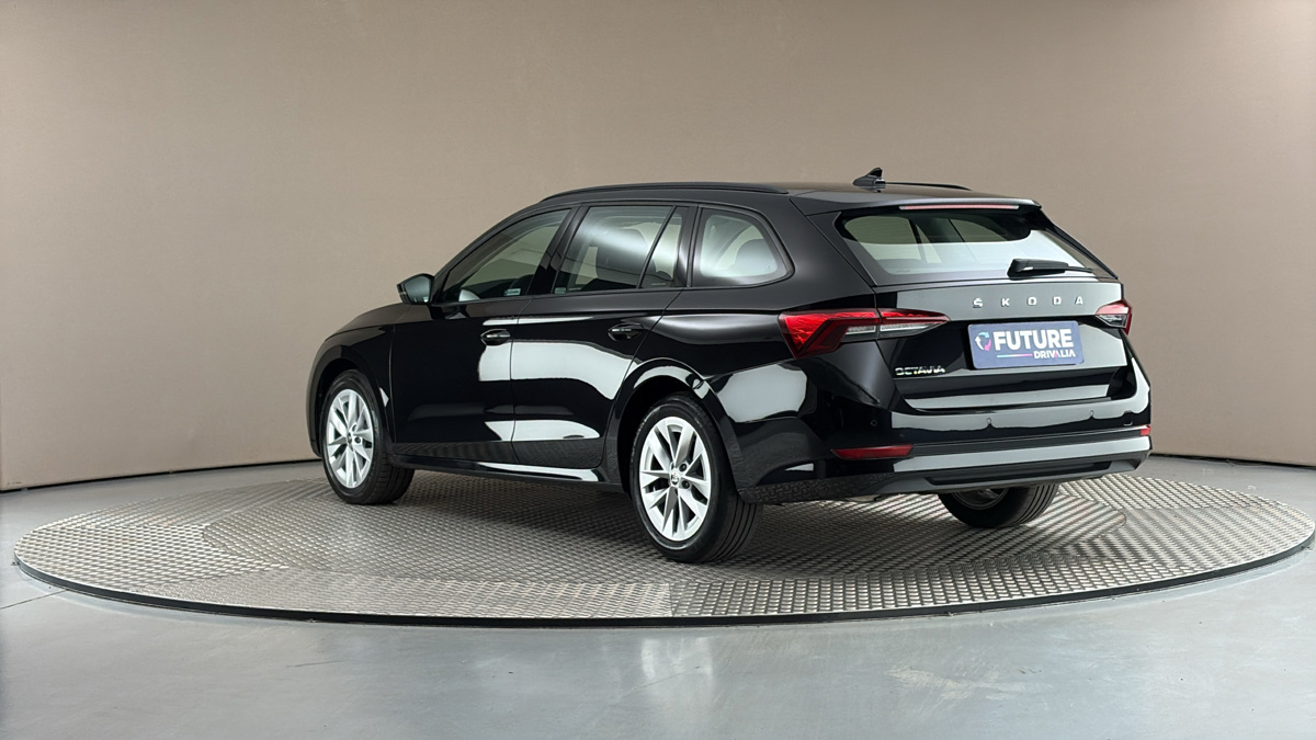 Škoda Octavia - 2