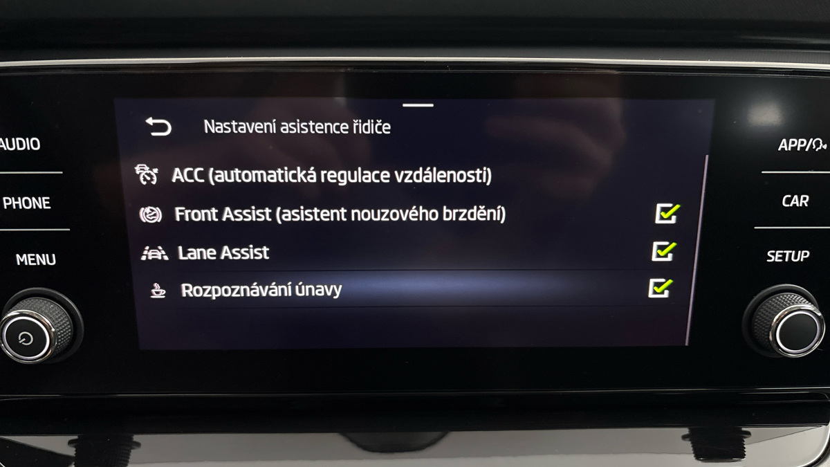 Škoda Octavia - 22