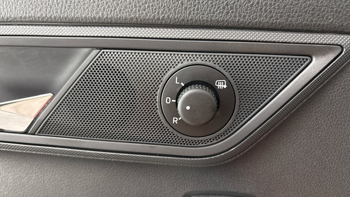 Škoda Fabia - 22