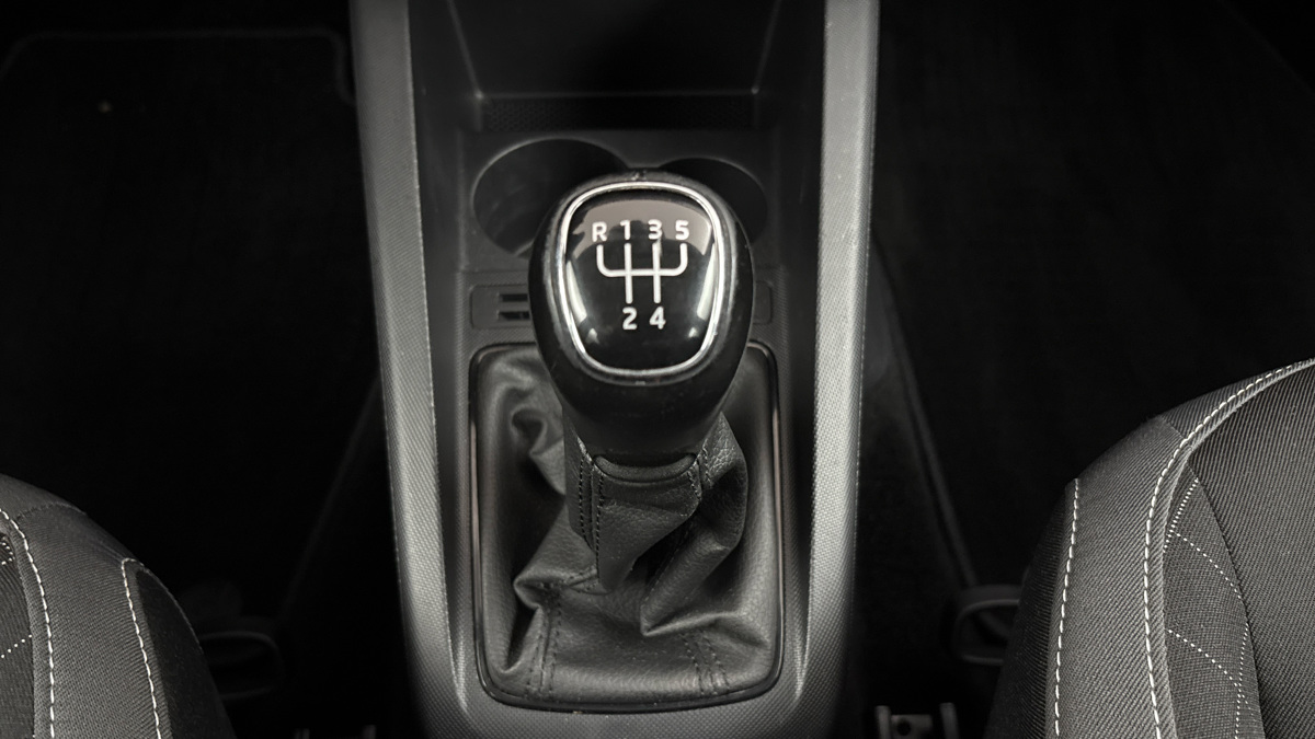 Škoda Fabia - 24