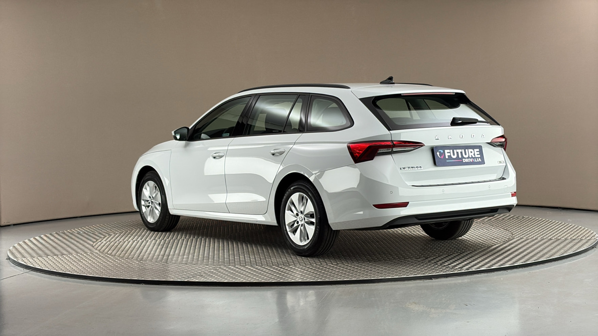 Škoda Octavia - 2