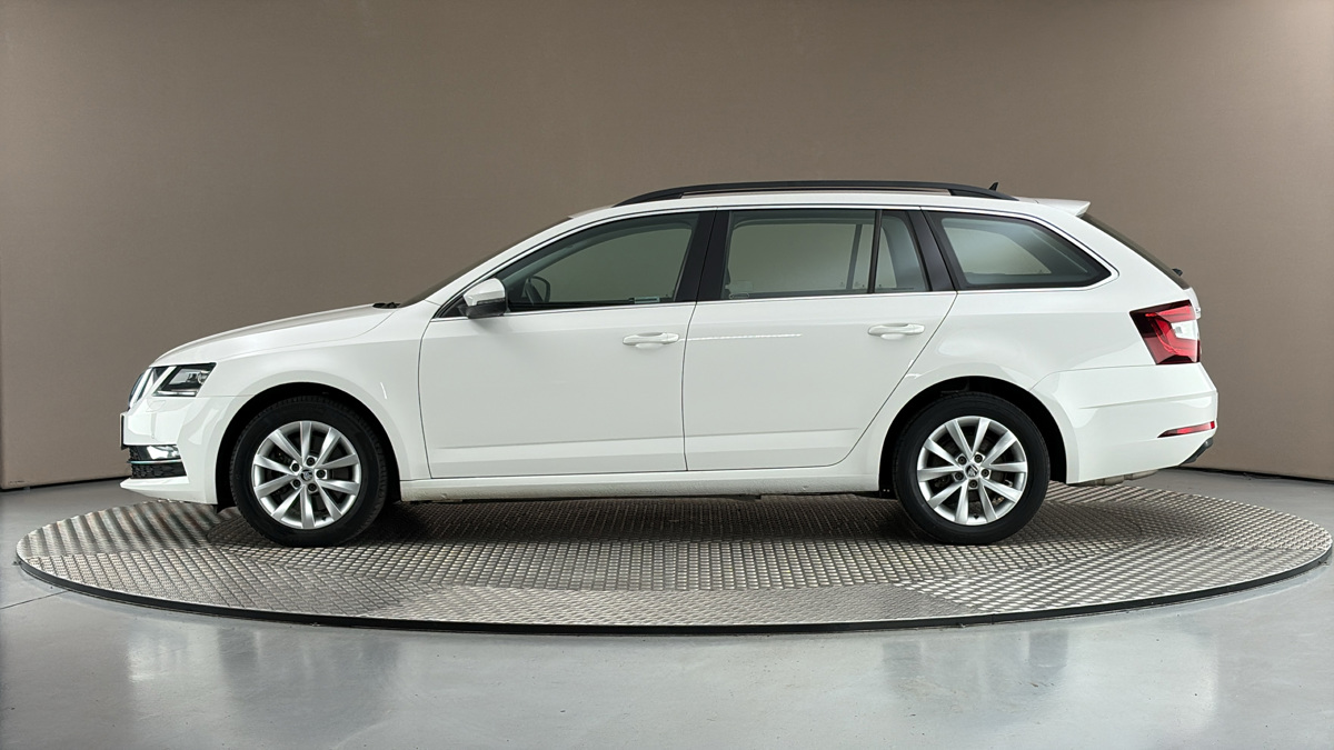 Škoda Octavia - 4