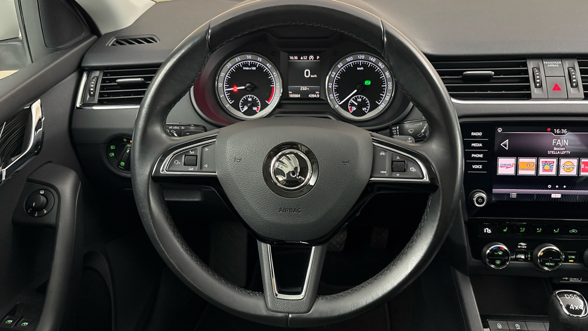 Škoda Octavia - 9