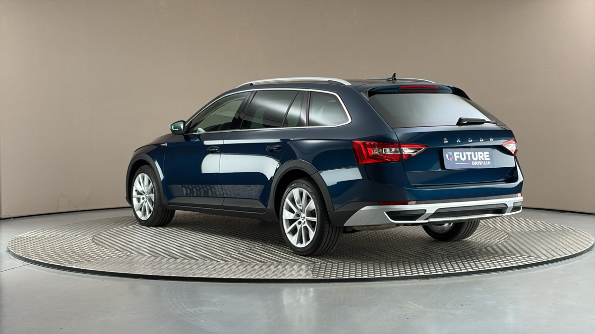 Škoda Superb - 2