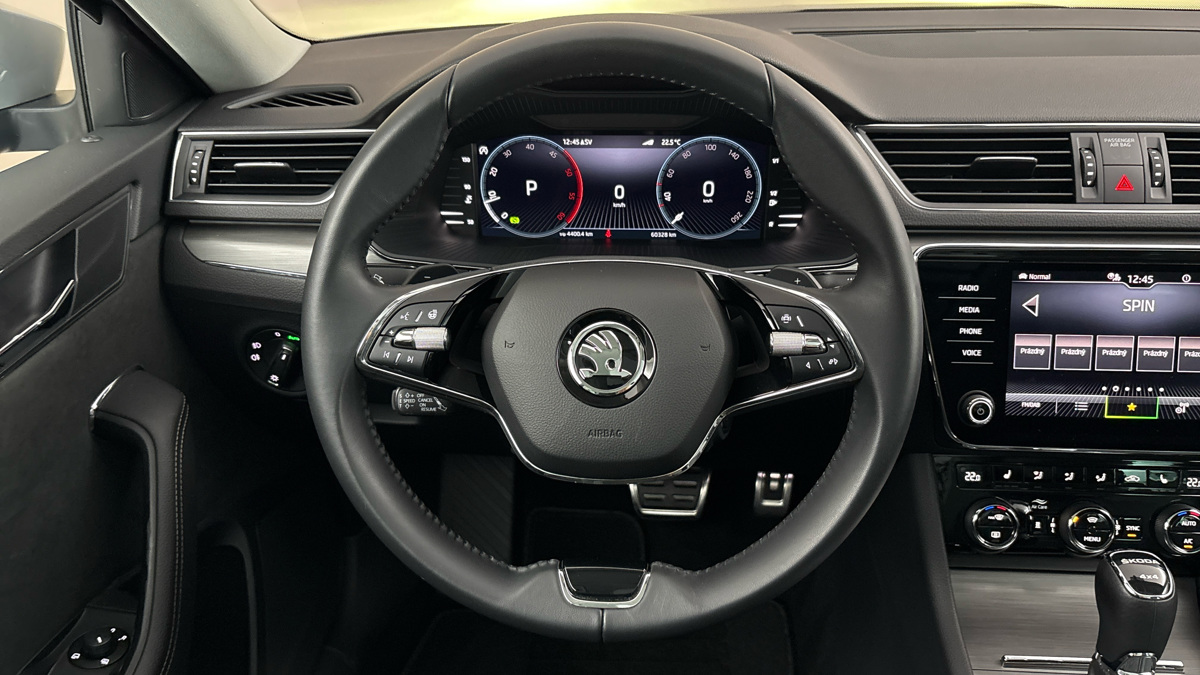 Škoda Superb - 9