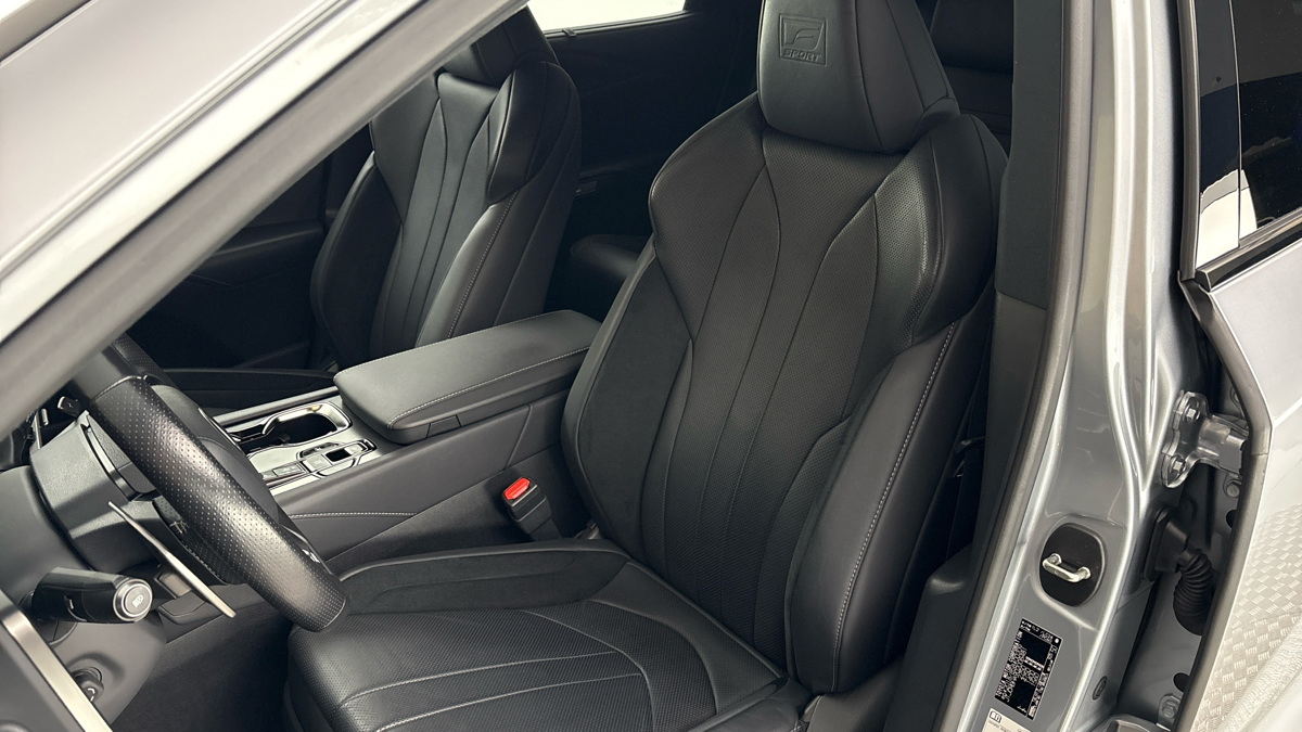 Lexus RX - 15