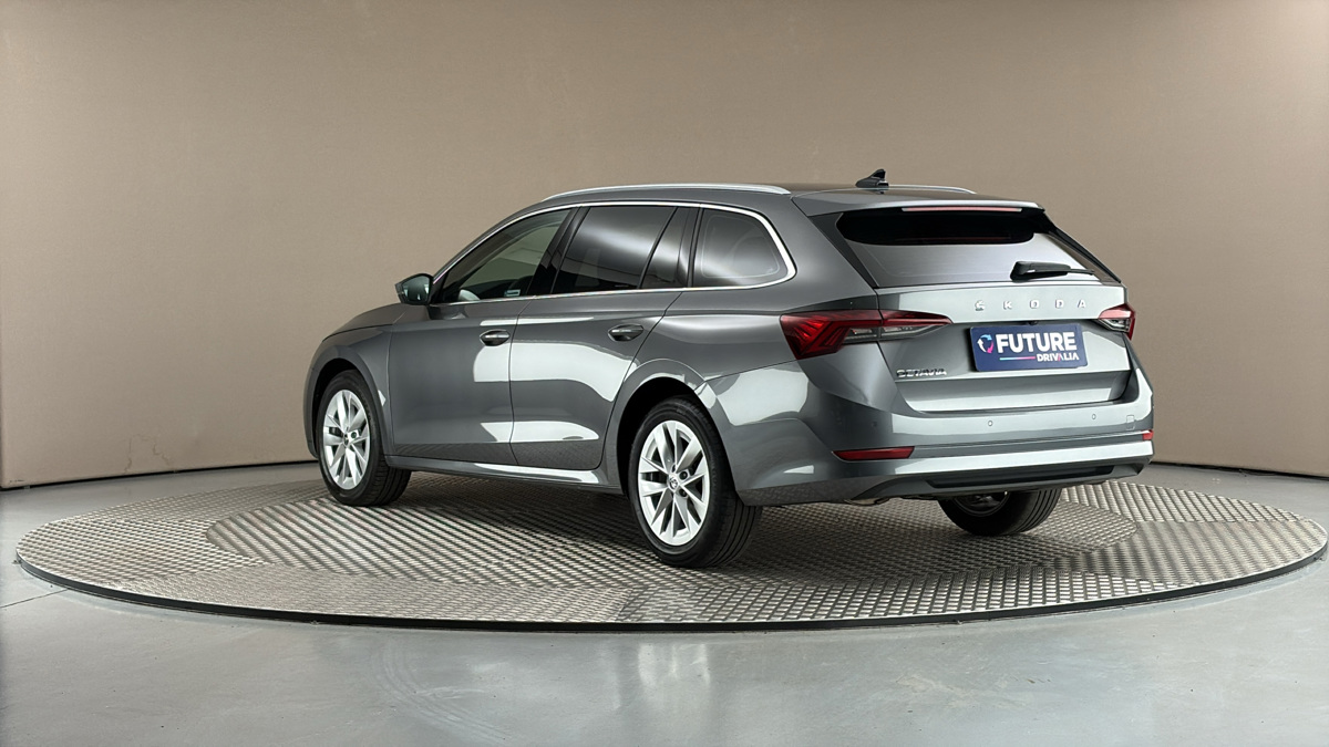 Škoda Octavia - 2
