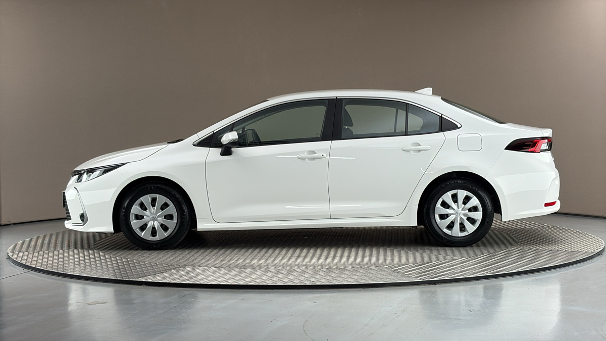 Toyota Corolla - 4