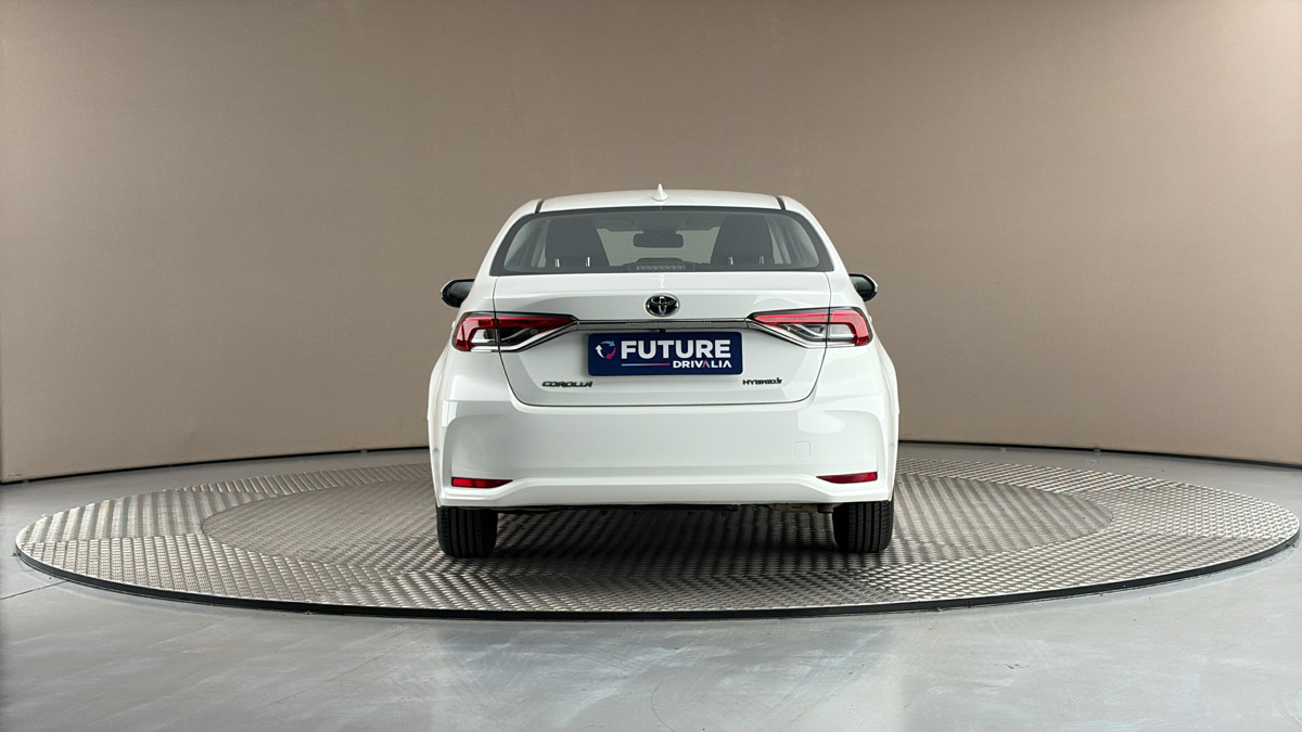 Toyota Corolla - 5