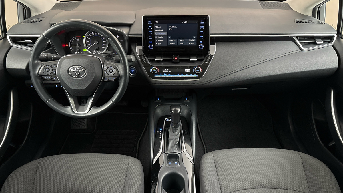 Toyota Corolla - 8