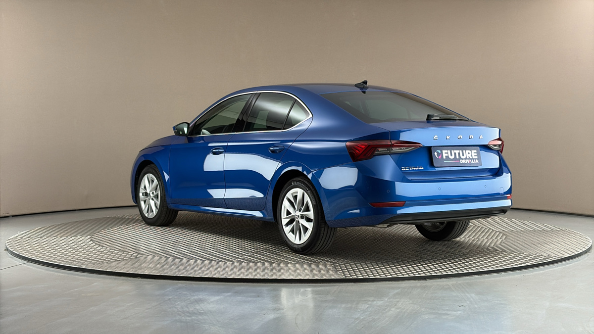 Škoda Octavia - 2