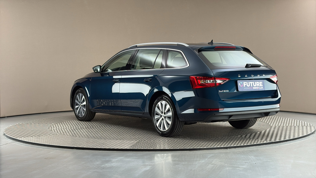 Škoda Superb - 2