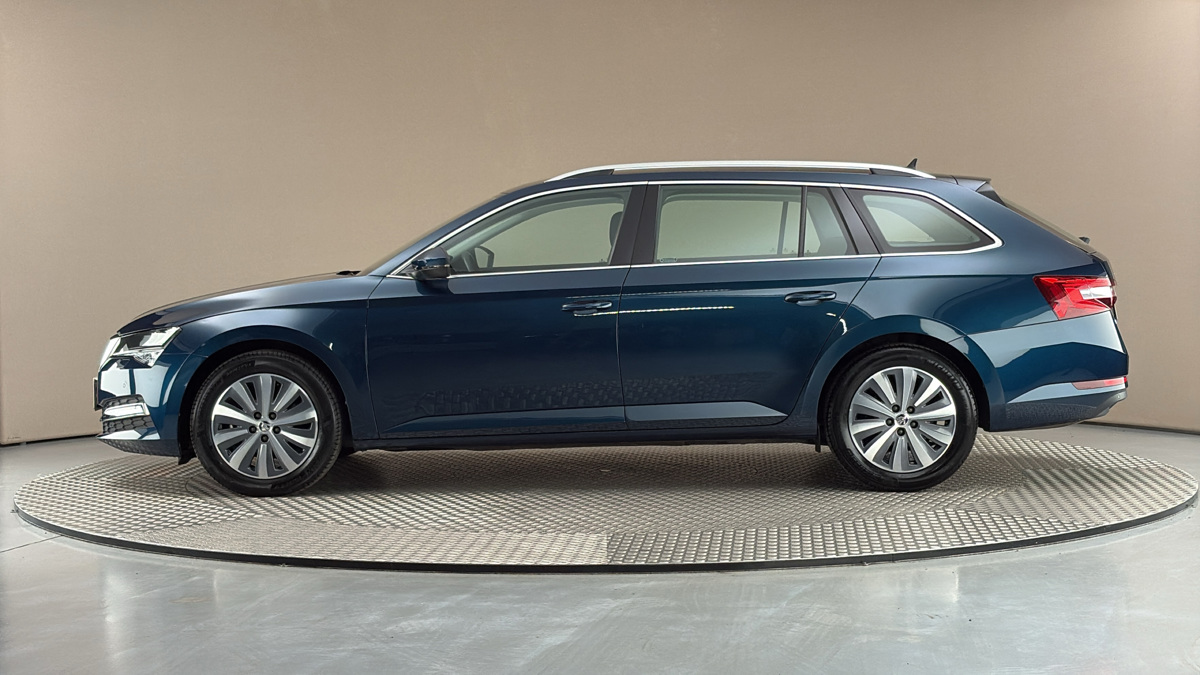 Škoda Superb - 4