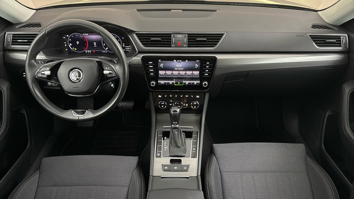 Škoda Superb - 8