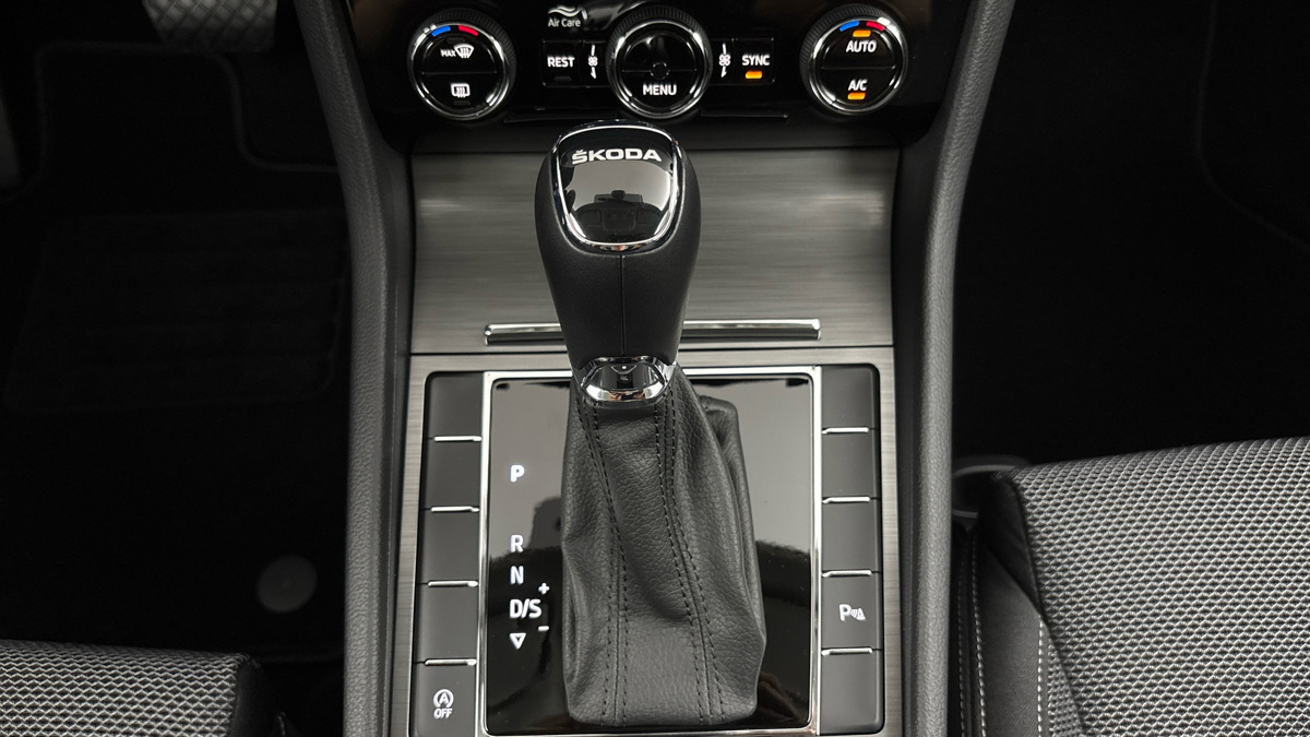 Škoda Superb - 23