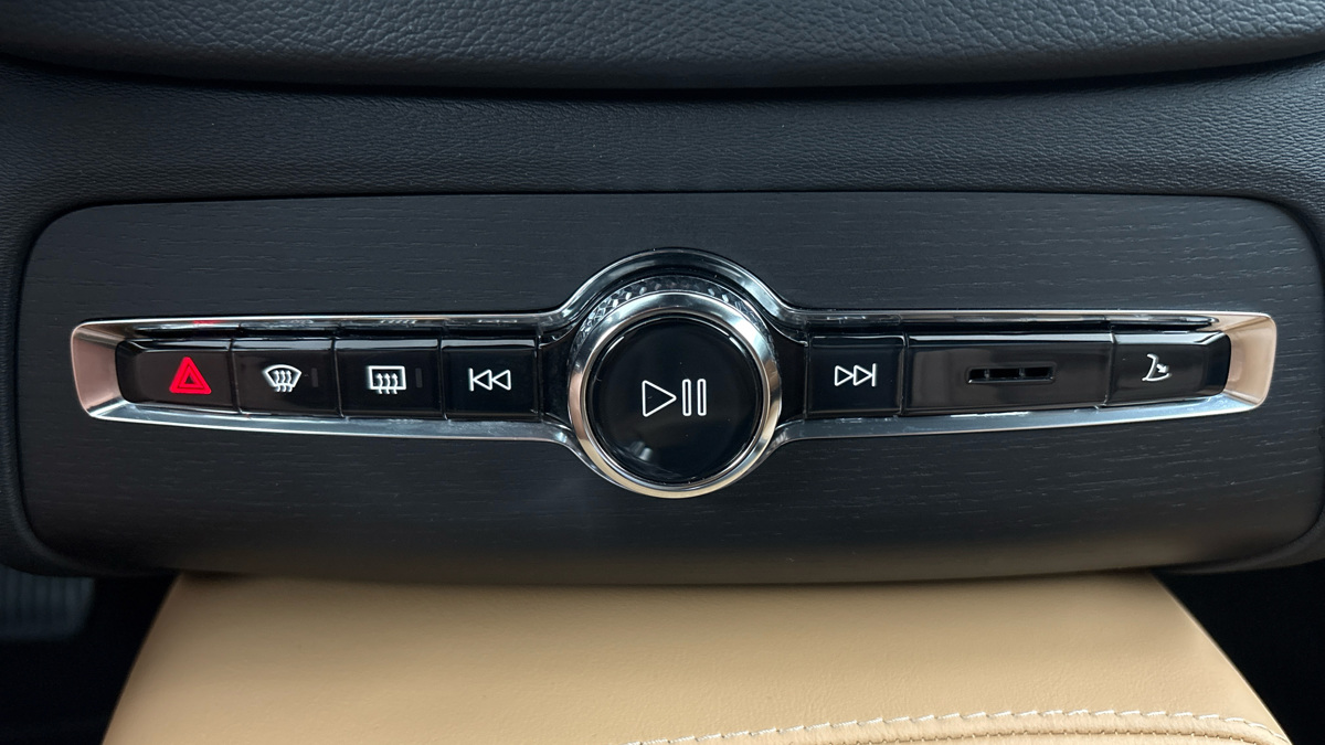 Volvo XC90 - 13