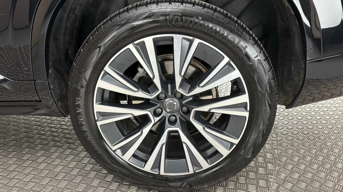 Volvo XC90 - 19