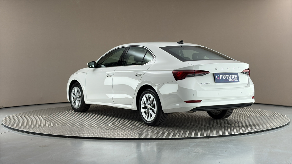 Škoda Octavia - 2