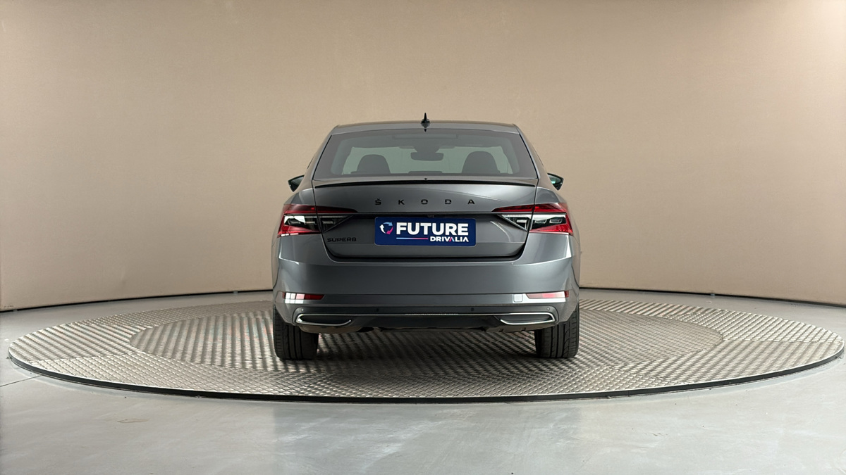 Škoda Superb - 5