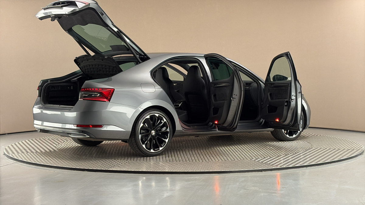 Škoda Superb - 6