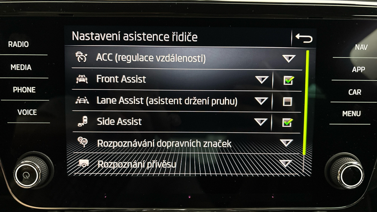 Škoda Superb - 26