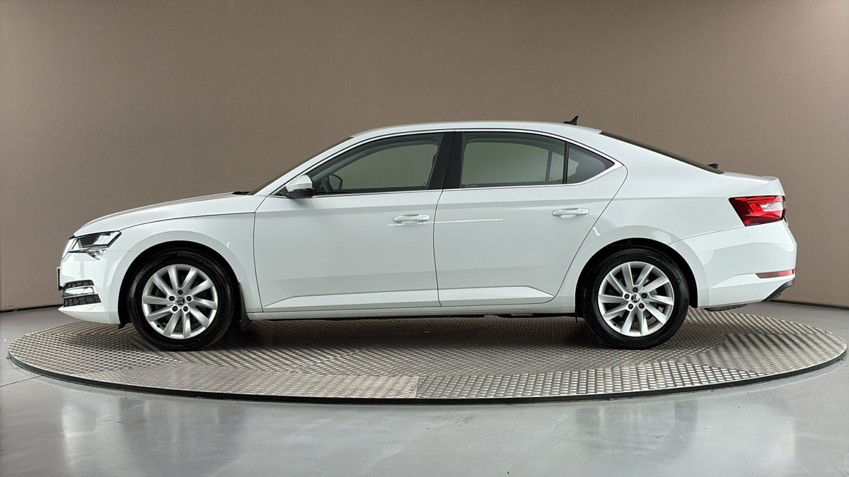 Škoda Superb - 4