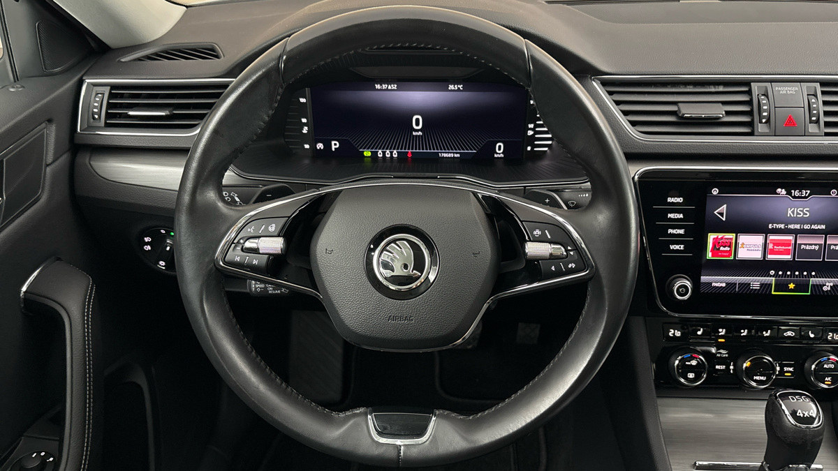 Škoda Superb - 9