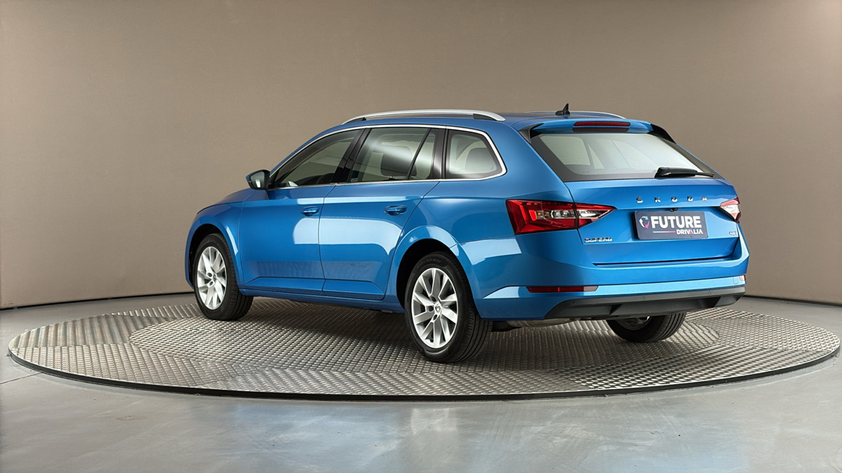 Škoda Superb - 2