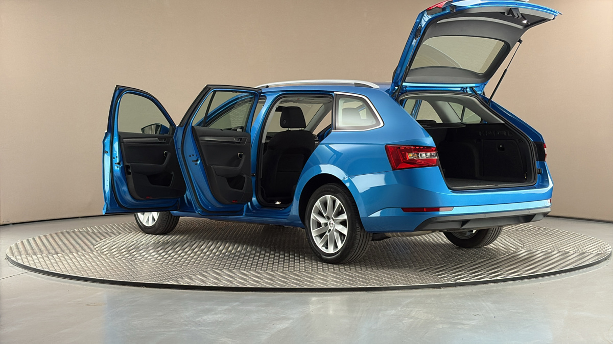 Škoda Superb - 7