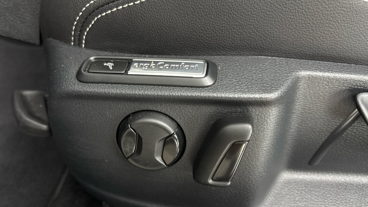 Volkswagen Passat - 21