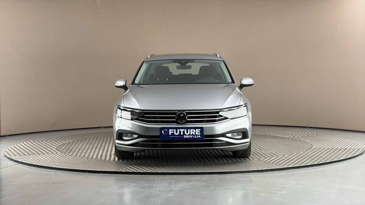 Volkswagen Passat - 3