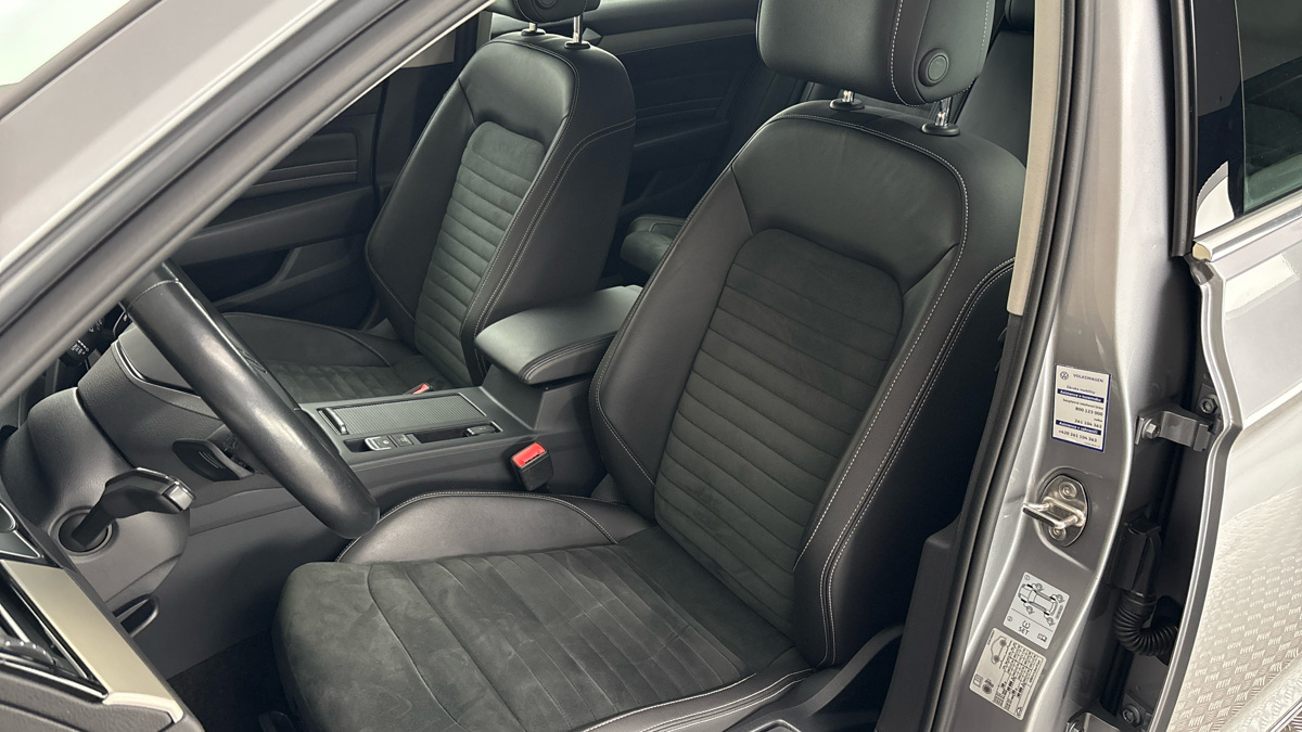 Volkswagen Passat - 15