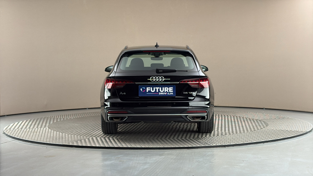Audi A4 - 5