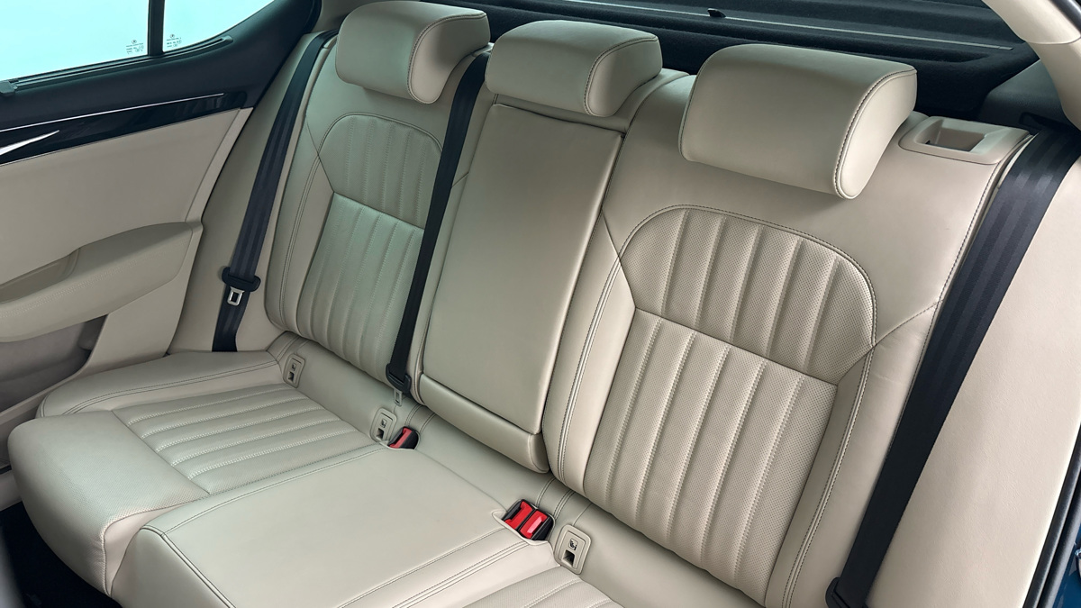 Škoda Superb - 16