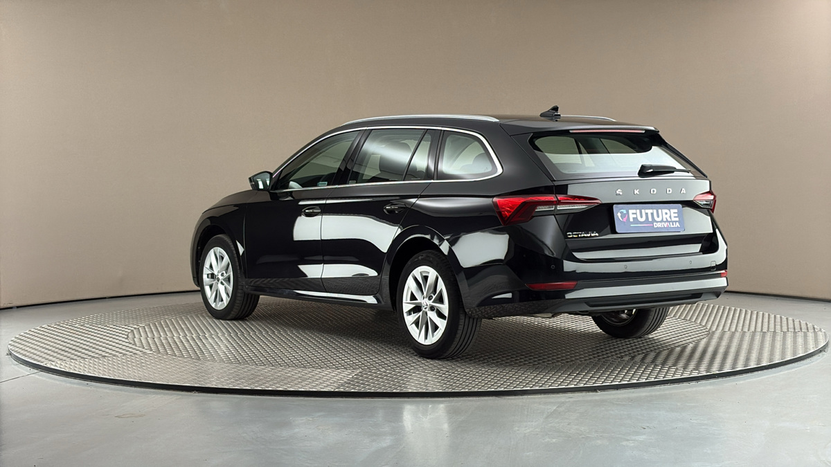 Škoda Octavia - 2