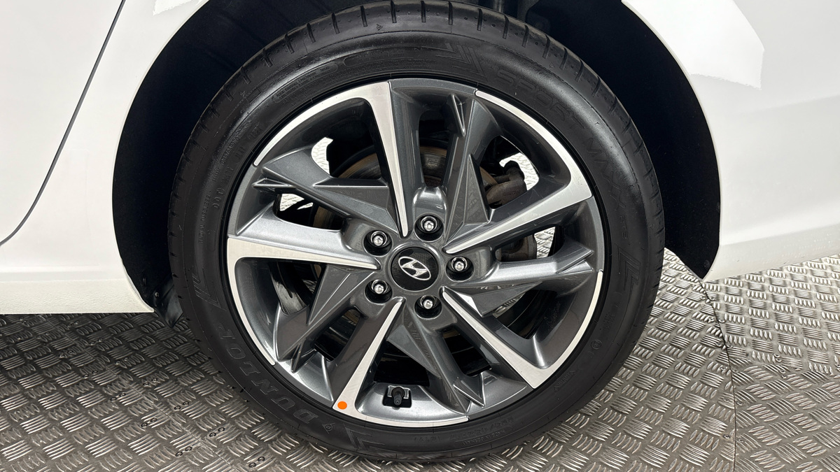Hyundai i30 - 19
