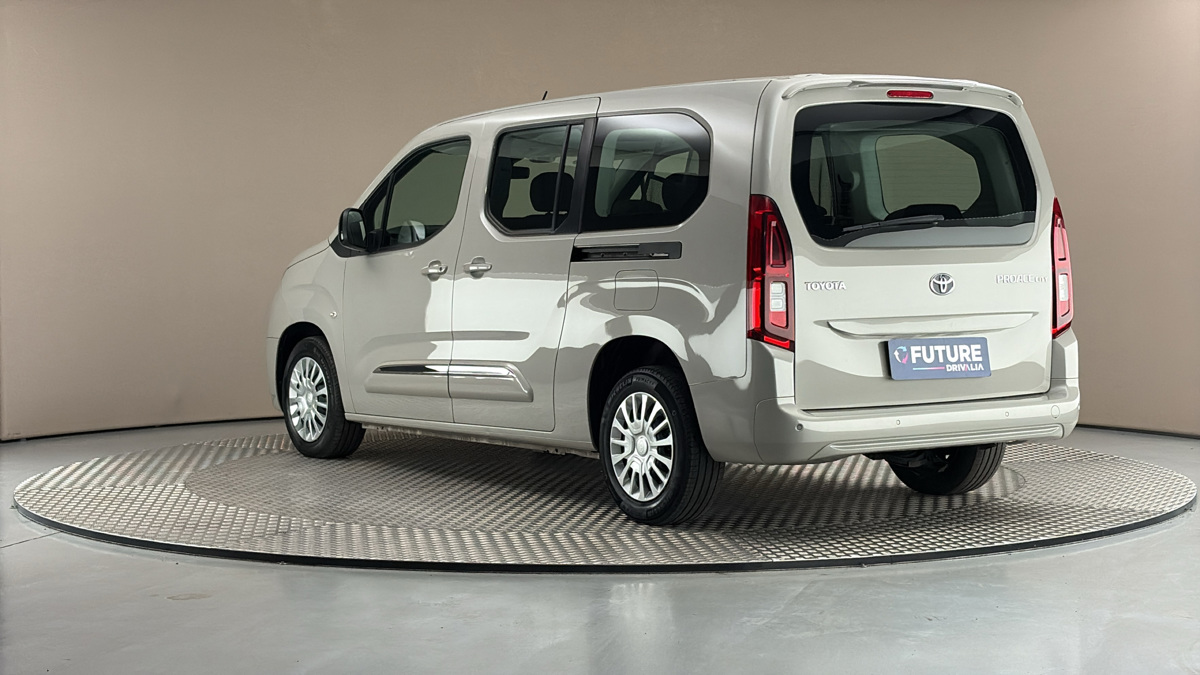 Toyota ProAce City Verso - 2