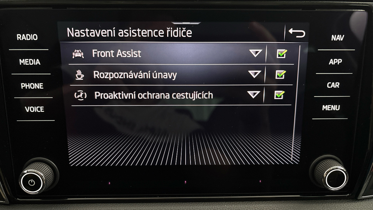 Škoda Karoq - 25